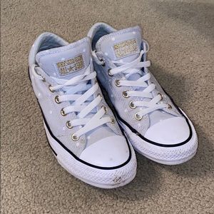 Polka dot Converse!